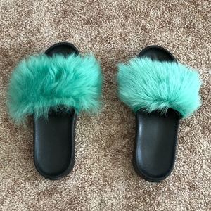 UGG women's slide